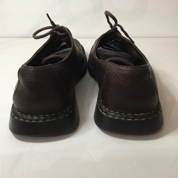 Born Men’s Dark Brown Leather Shoes Size 10.5 EUC